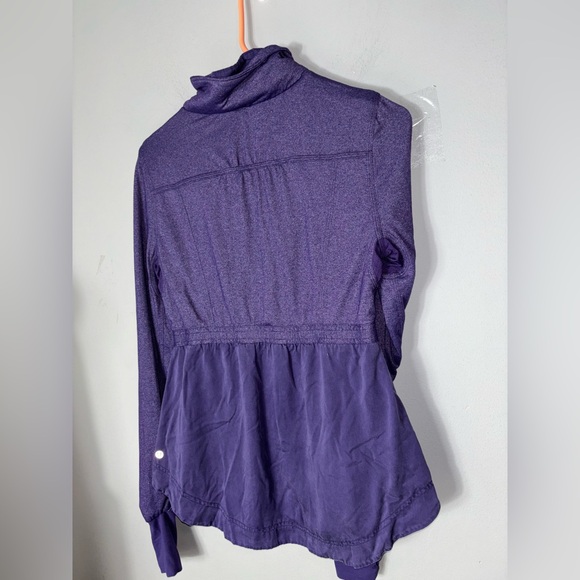 Lululemon Reversible Jacket INNER PEACE Fit & Flare Purple Yoga Size 8 - Picture 8 of 16